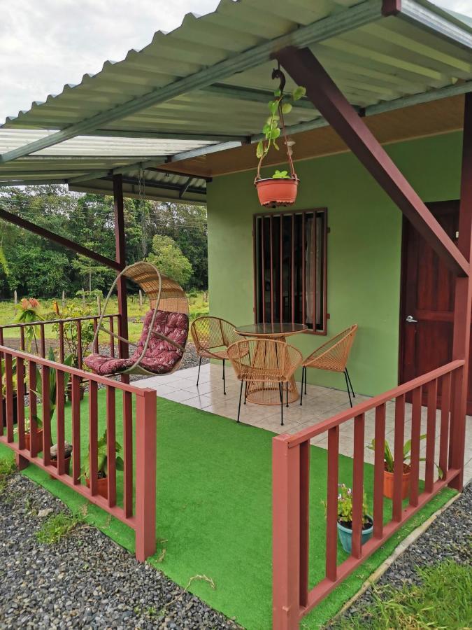 Chongos Place Hotel La Fortuna Екстериор снимка